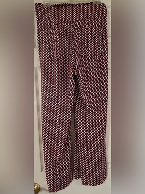 Cabi Women's Red Patterned Wide-Leg Pants